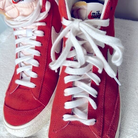 Nike Men's Blazer Mid '77 Suede 'Texas Longhorns' Lace up Sneakers size 9 - Picture 11 of 11